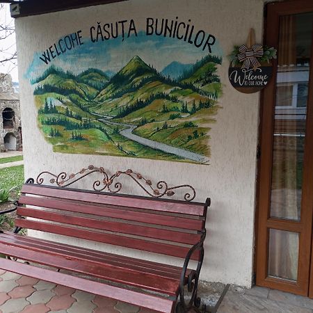 Villa Casuta Bunicilor à Dorna Cindrenilor Extérieur photo