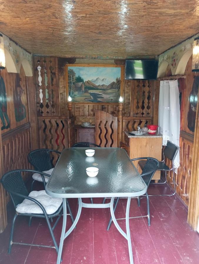 Villa Casuta Bunicilor à Dorna Cindrenilor Extérieur photo